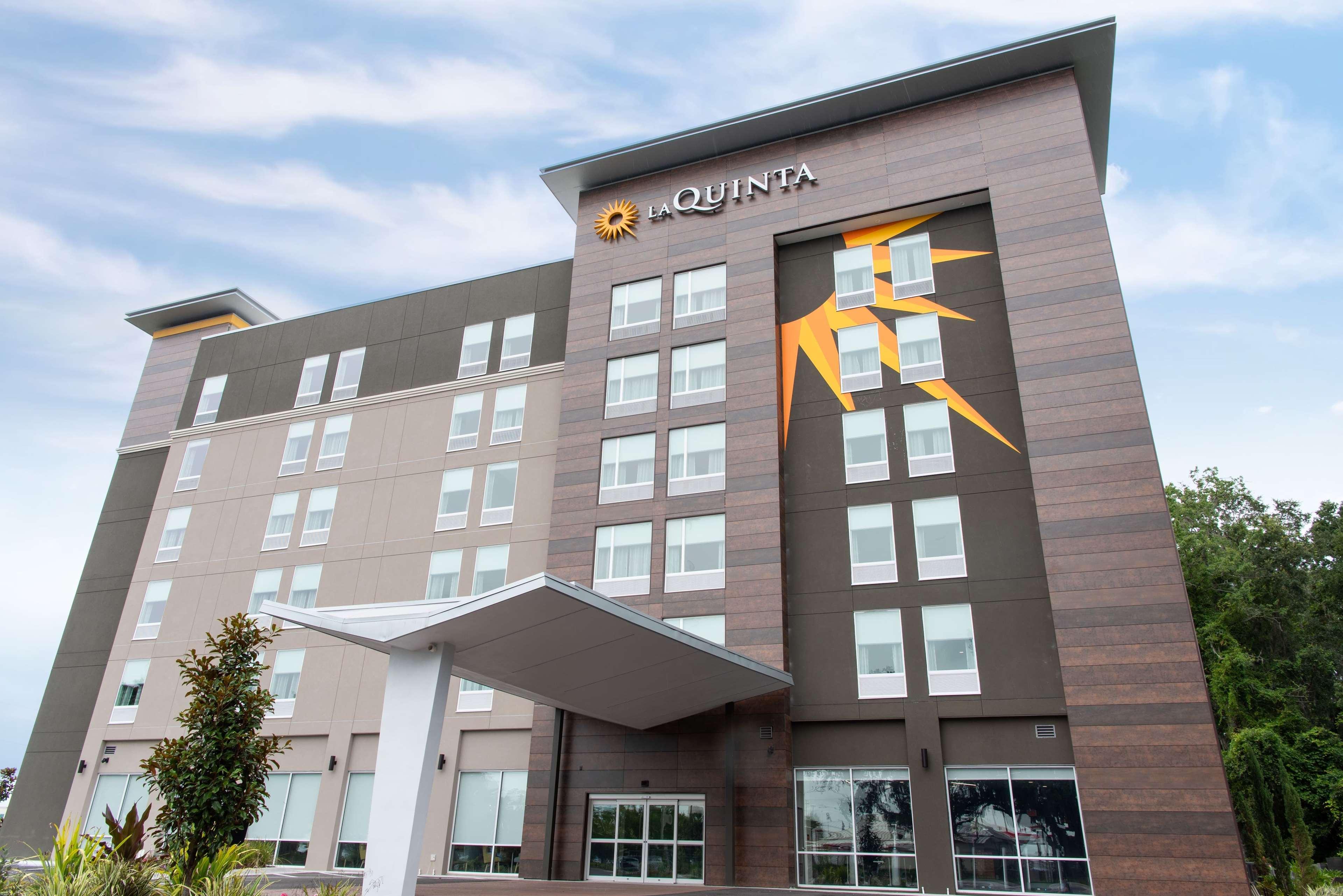 La Quinta Inn & Suites By Wyndham Lake City Buitenkant foto